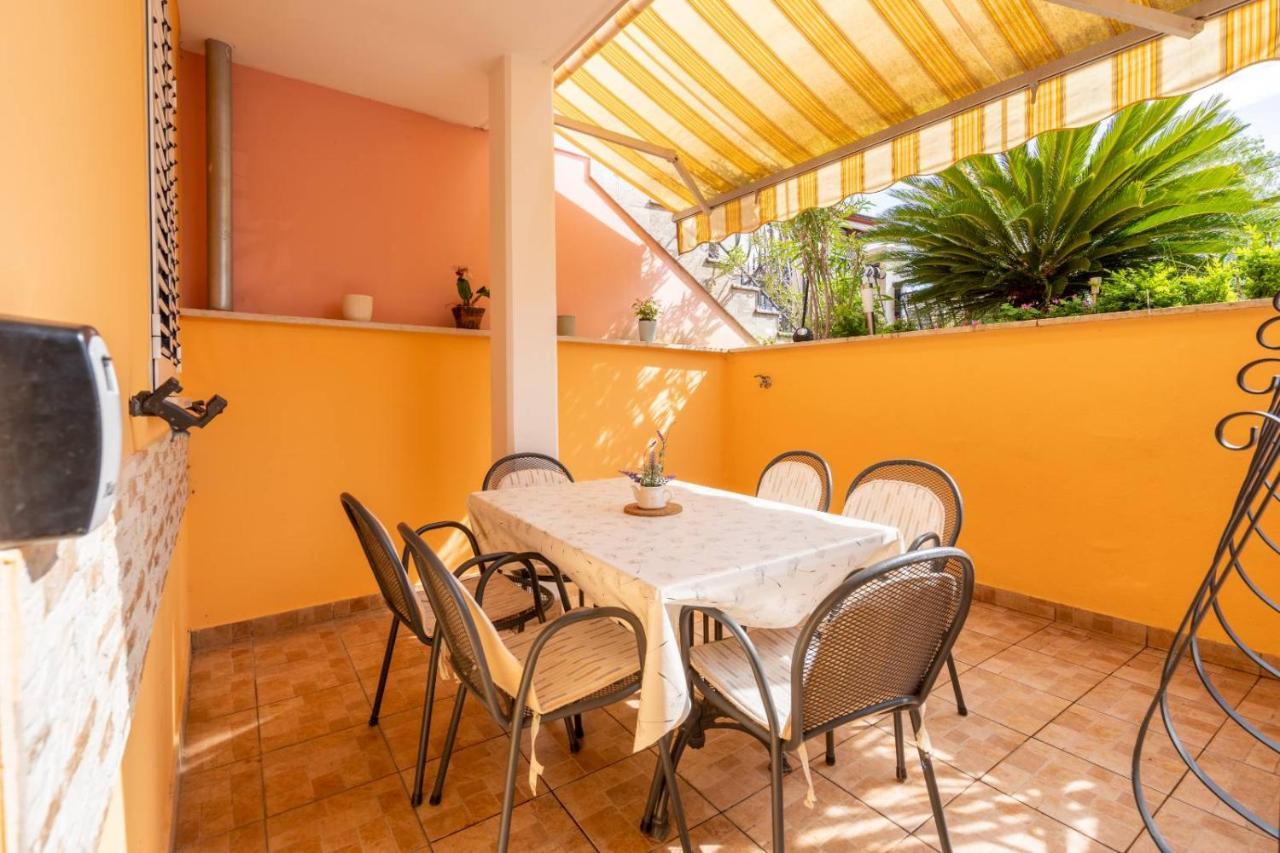 Lola 2 Daire Rovinj Dış mekan fotoğraf